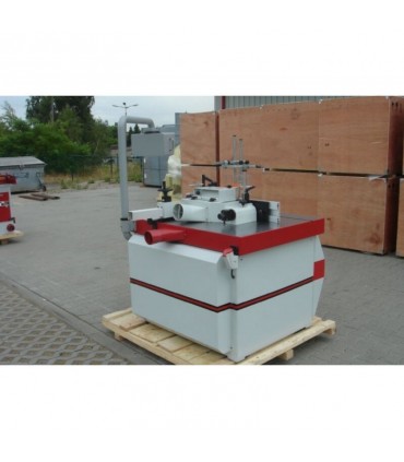 Masina pentru frezat cu masa Winter SF 45 Digit