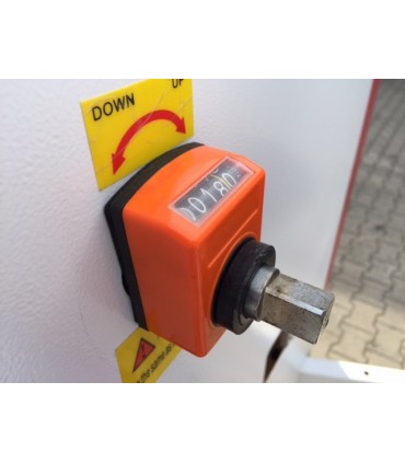 Masina stationara automata pentru aplicat cant Winter Kantomax Basic